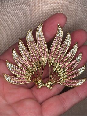 Gold Tone Pink Crystal Wing Brooch
